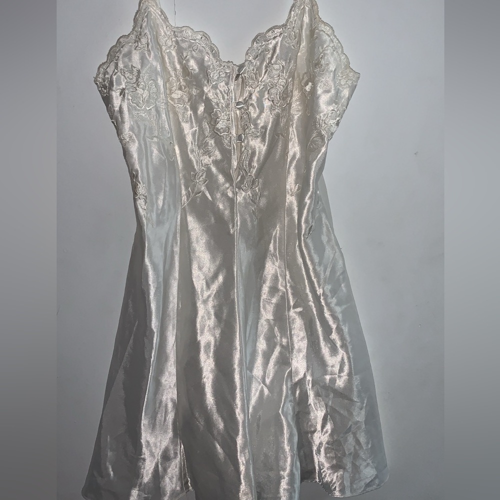 Womens size small vintage lingerie (perfect for wedding)